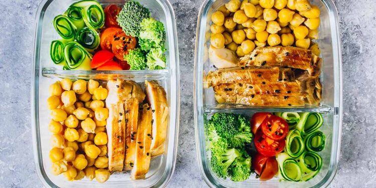How to Meal Prep for Weight Loss: A Guide You Need to Save Time & Burn Fat